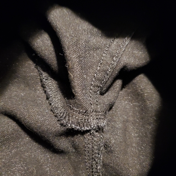 J.Brand skinny leg geans in black shadow - Picture 9 of 11